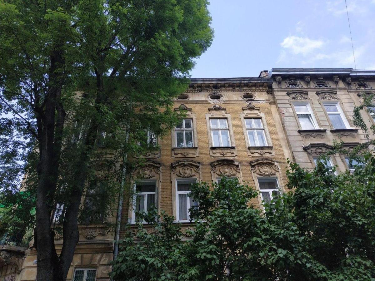 Кімната В Серці Львова Lviv Buitenkant foto