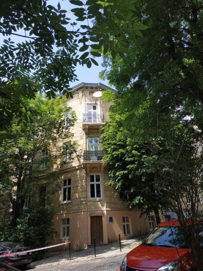 Кімната В Серці Львова Lviv Buitenkant foto
