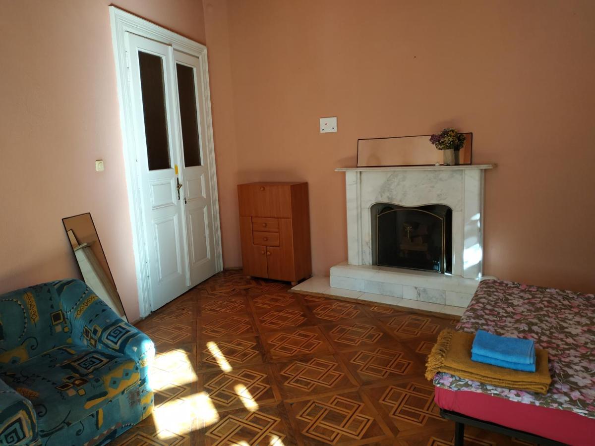 Кімната В Серці Львова Lviv Buitenkant foto